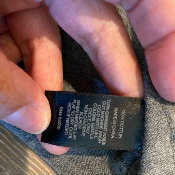 •Express Cardigan• - Picture 3 of 4